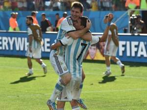 Argentina celebrates win over Switzerland (photo credit)